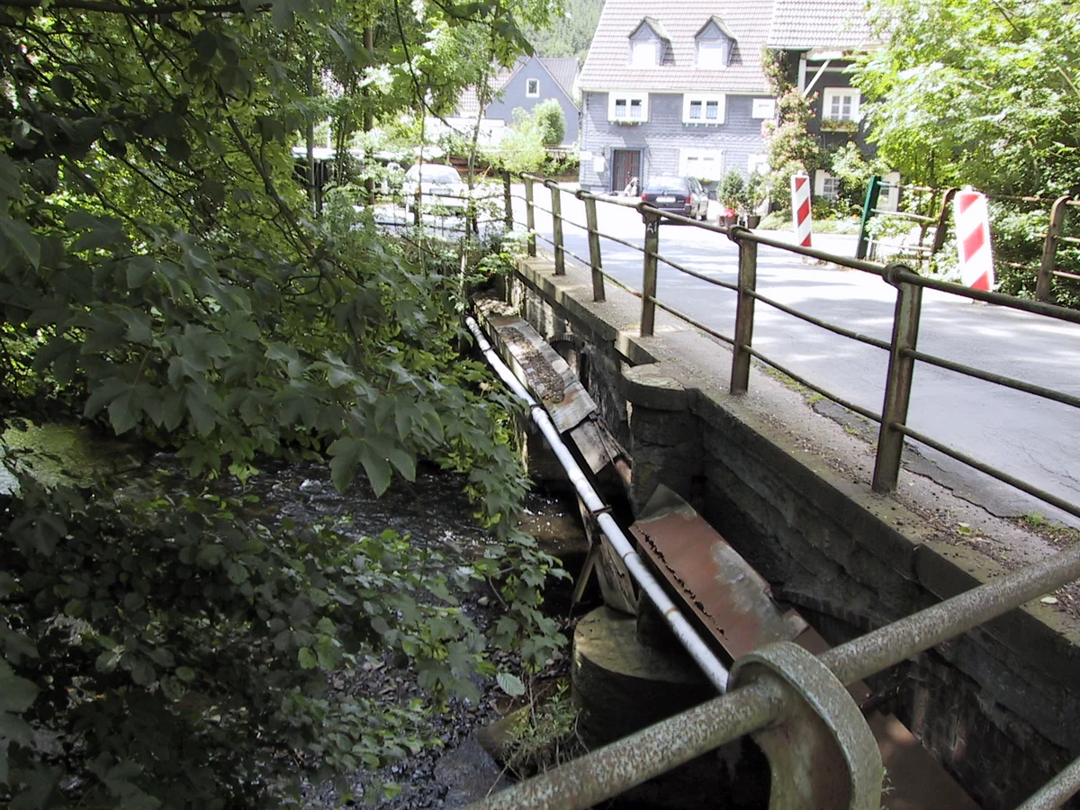 Erneuerung Brücke — Bild 1
