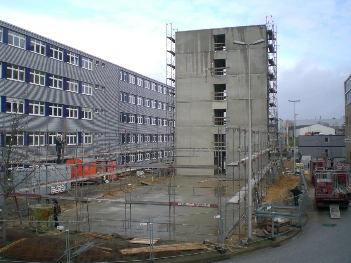 Lufthansa Hamburg — Bild 1