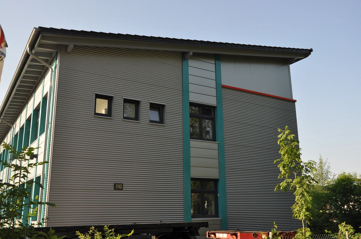 Hallenneubau und Büroanbau Gruber Kreuztal - Kredenbach — Bild 9