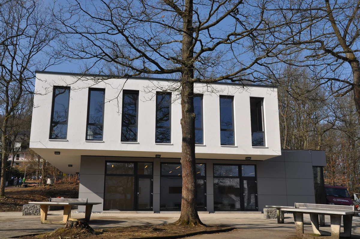 MENSA Ev. Gymnasium Weidenau — Bild 4
